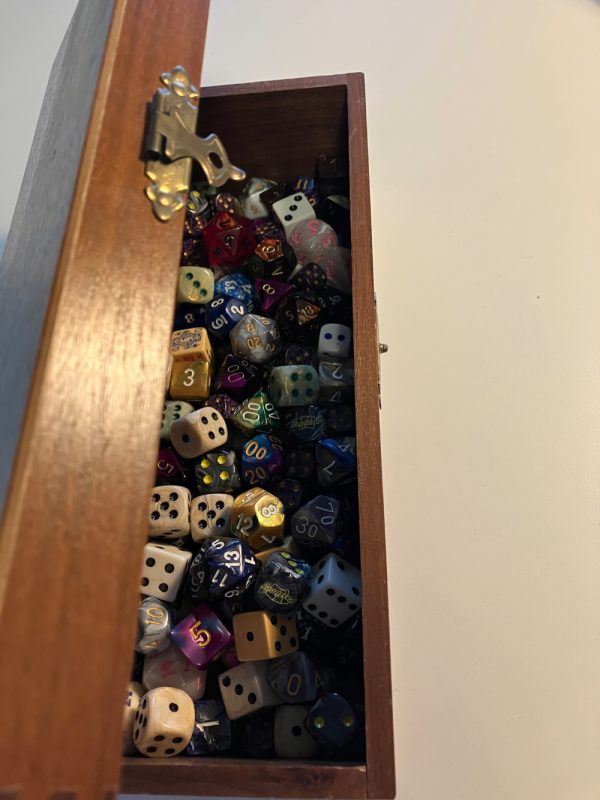 Box Of Assorted Dice - Image 4